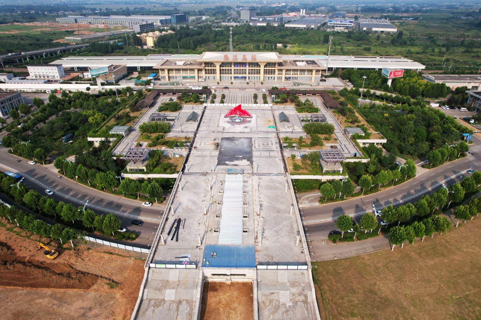 扮靓门户颜值喜迎八方来客高铁站前广场即将华丽大变身