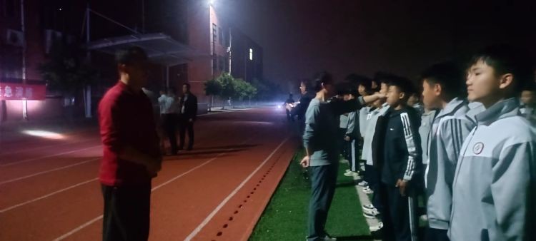 1b5c369a60114db9b6bddf21aaa4a58d