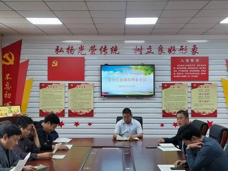 c6192ef1014141d8826c9de18aa72f78