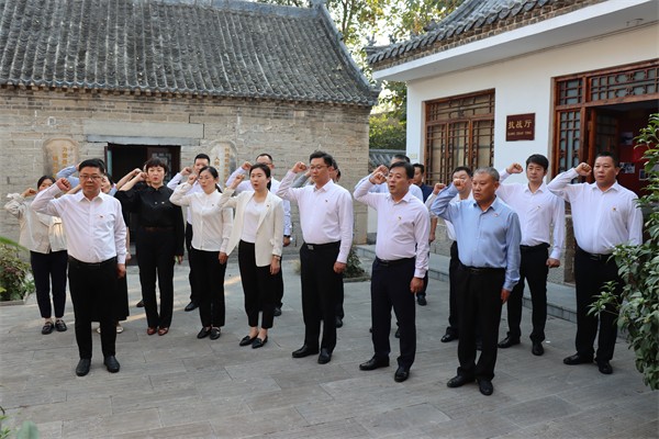 W020231103351722244389