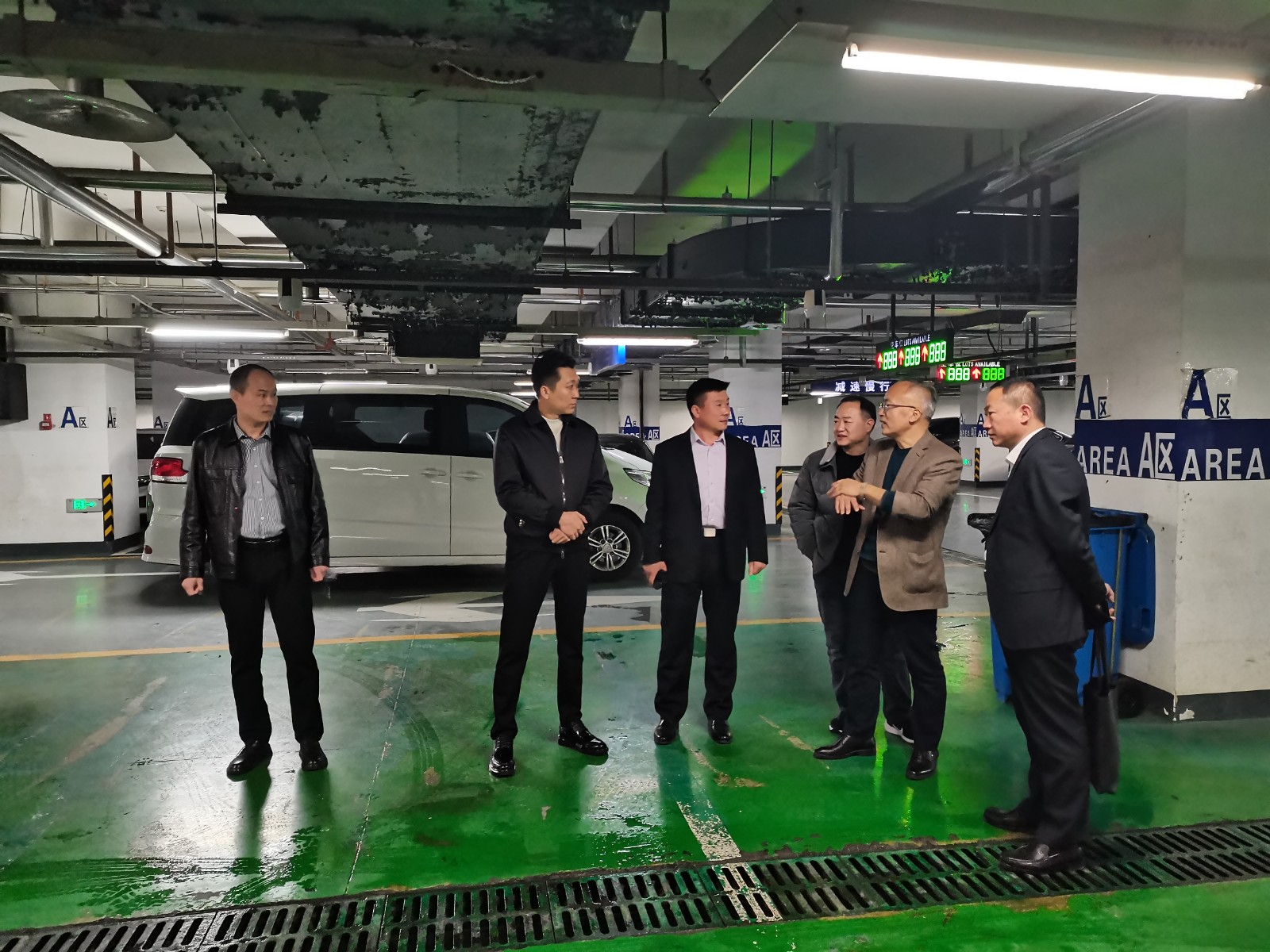 交發(fā)集團(tuán)交投公司調(diào)研學(xué)習(xí)公務(wù)用車管理工作