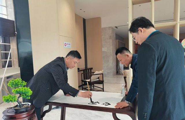 1bd7c21b5bc126e2b80dd81682860239_副本