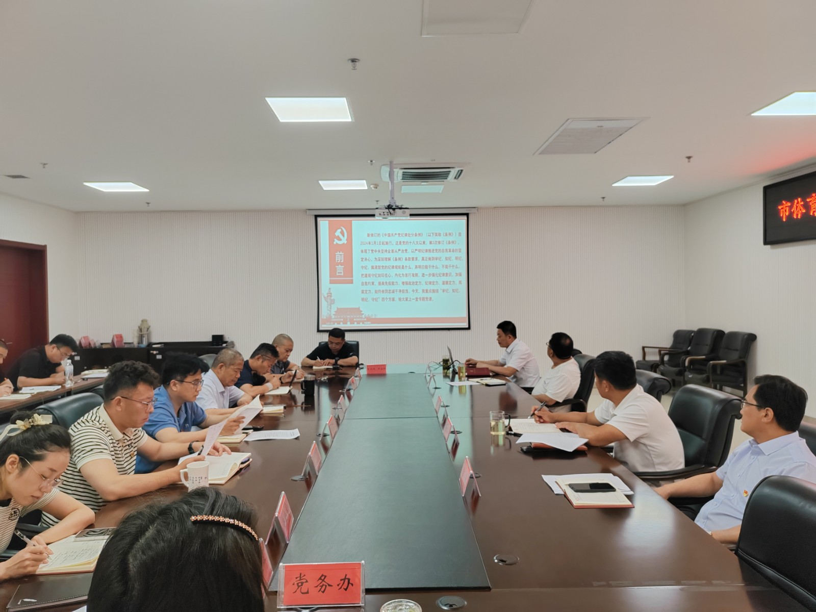 c86c4601fa5657e2e5cafdc6cbe60b9