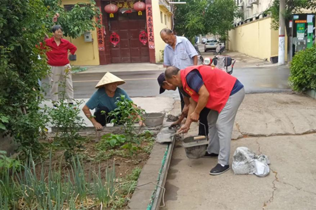 图片维修围栏_副本