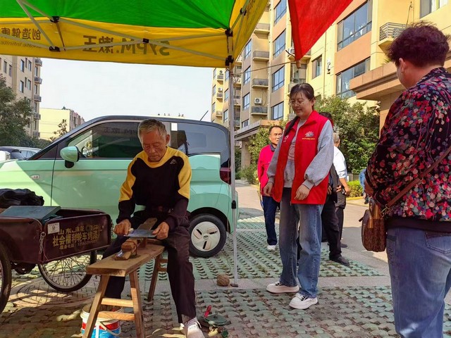 边栏1一栏配图