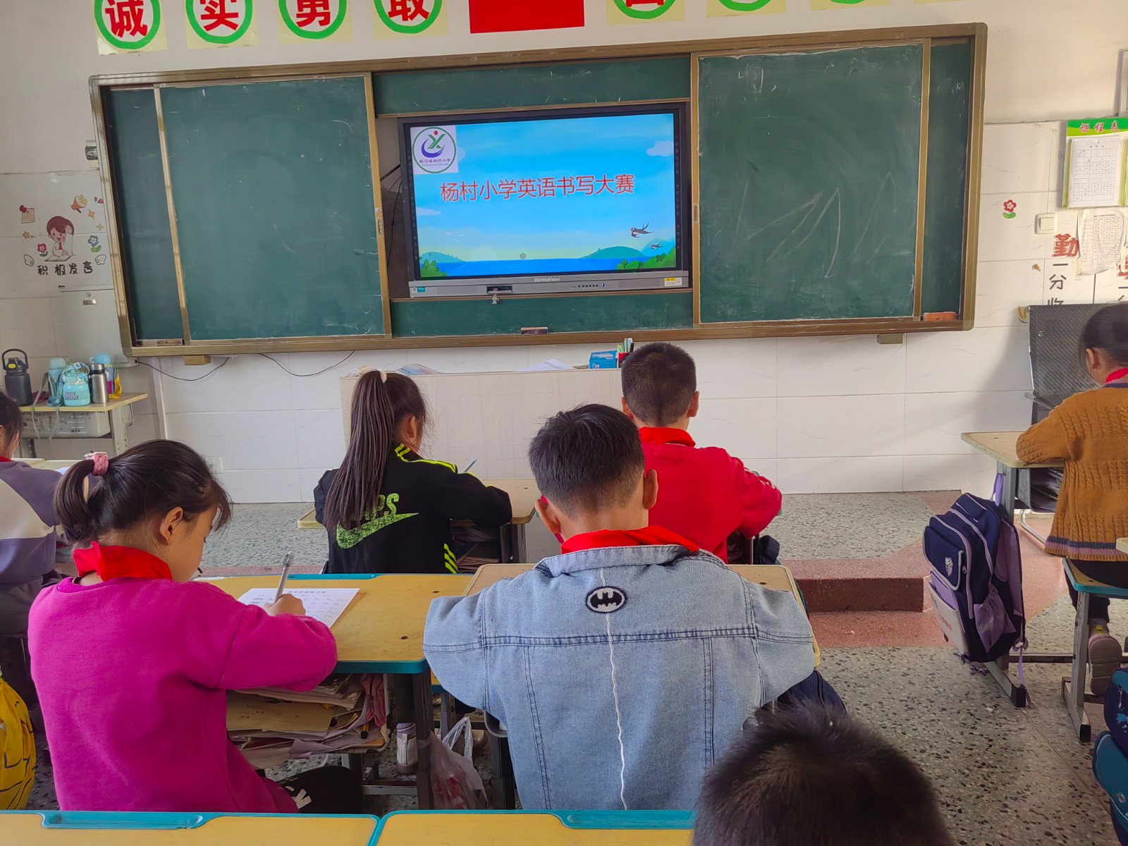 96d557319e3281071d1227262bd77f6