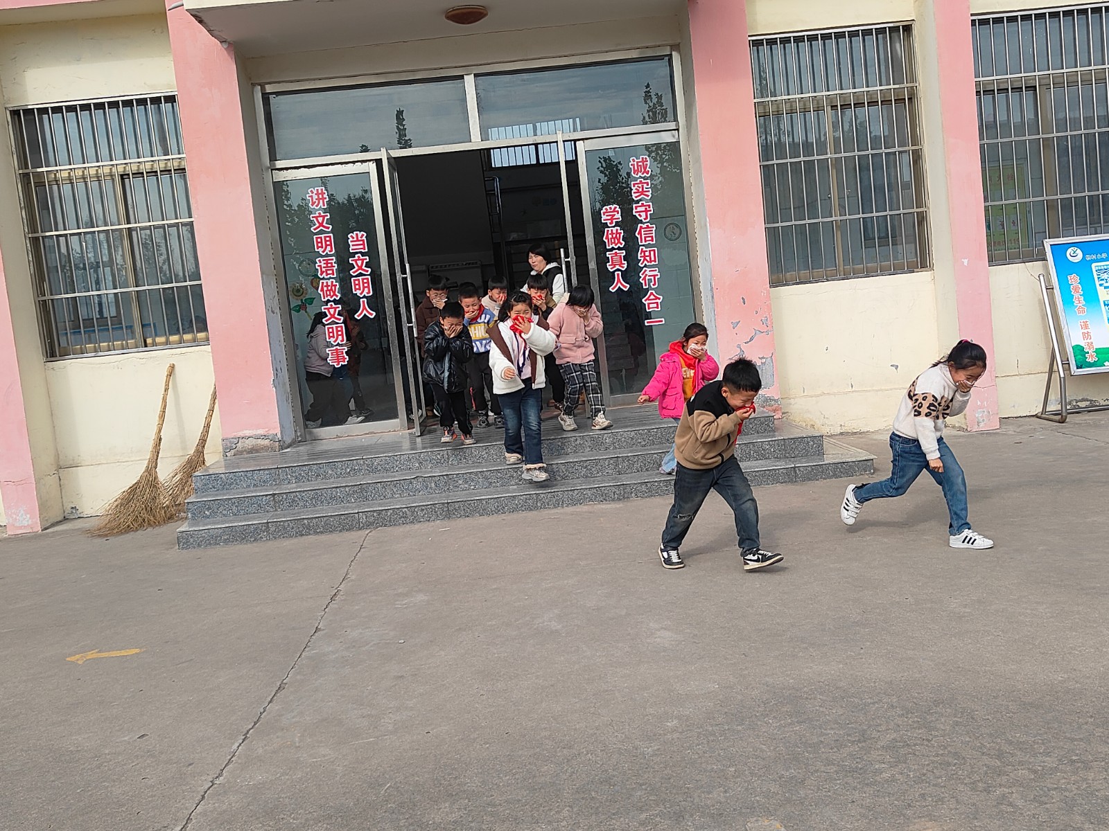 b8e31b14915d90050e6f594ec7af013