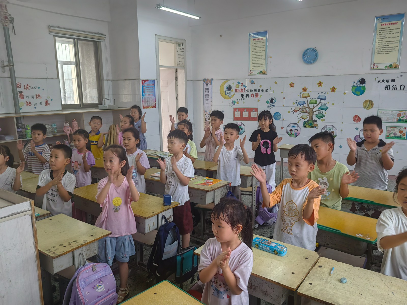 d9dd55055b41adb0d121cb4f8a93699