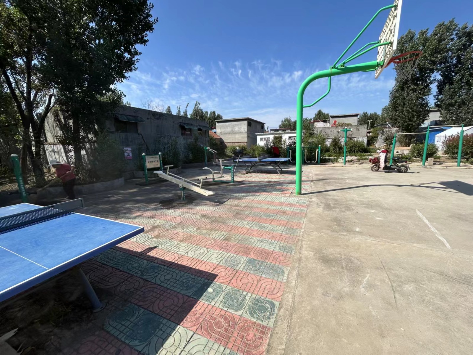 东郭镇东赵坡村