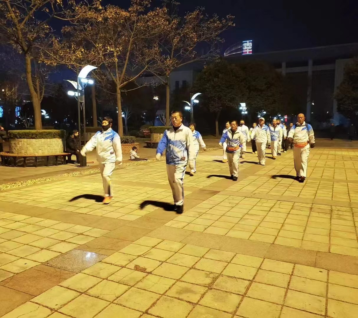 梦金园科学运动健身团2