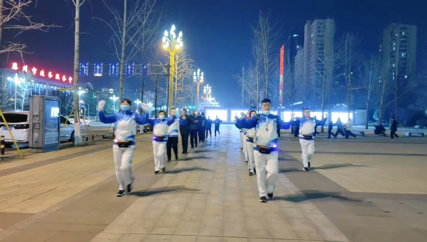 滕州市市民公园健身俱乐部2