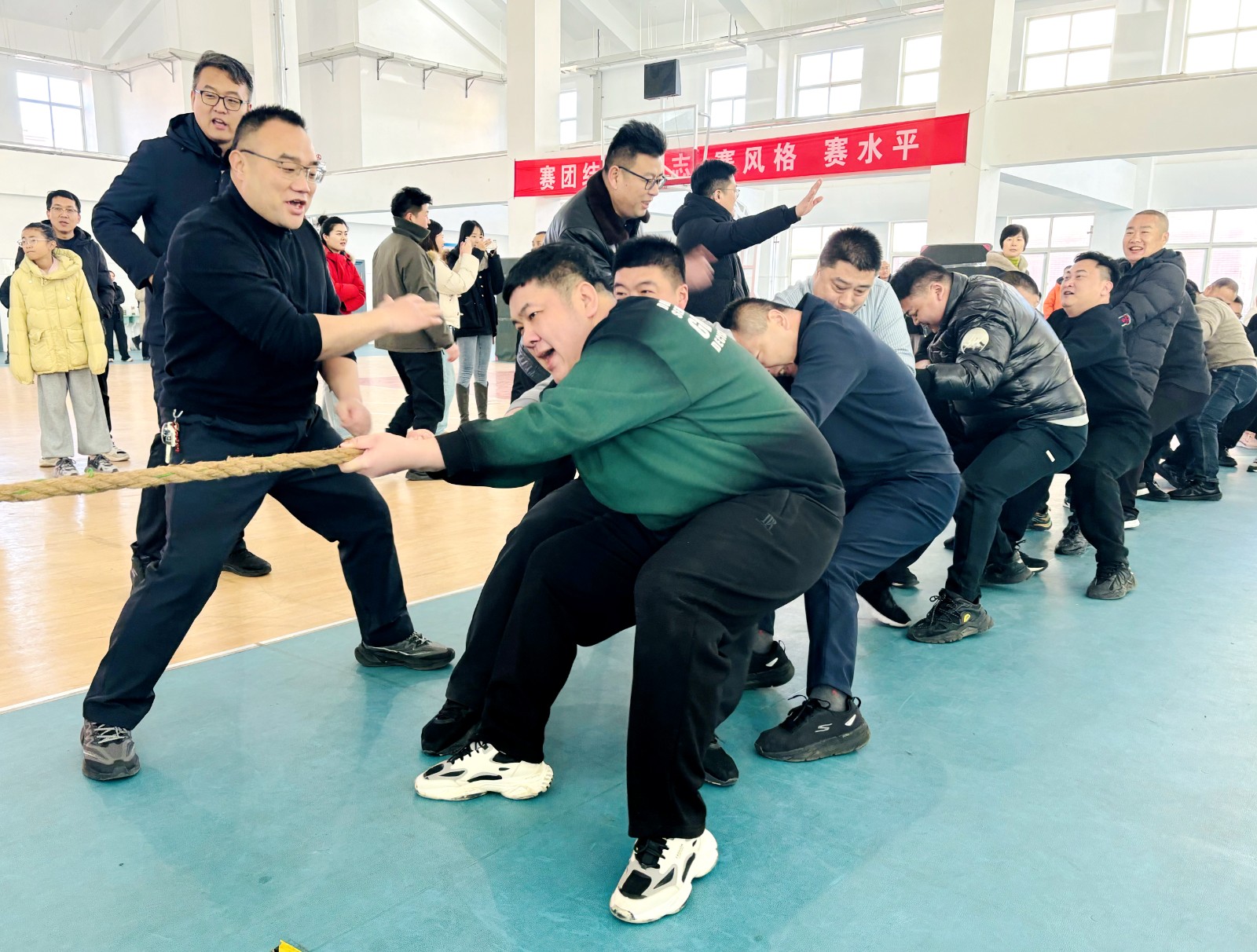 11拔河项目