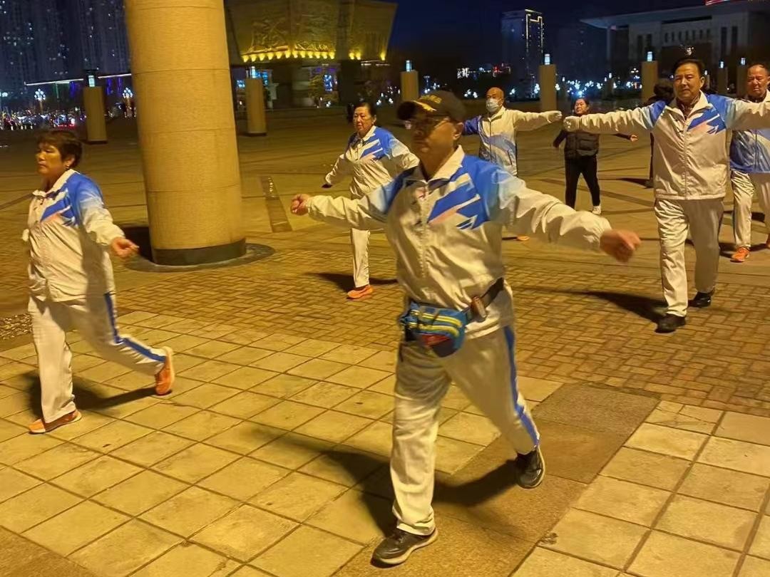 梦金园科学运动健身团2