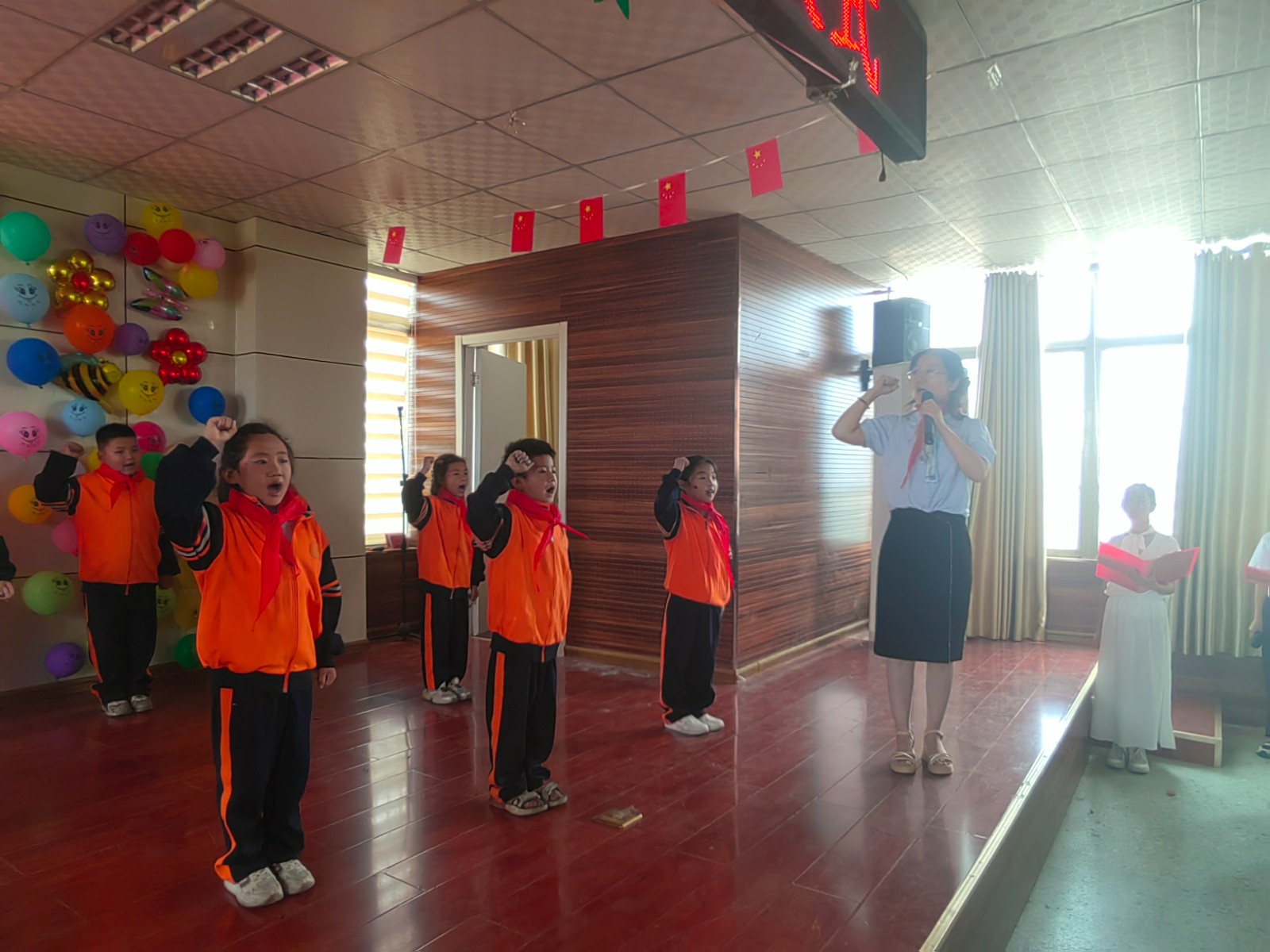 24789906deb0411d91e0104076a3e64