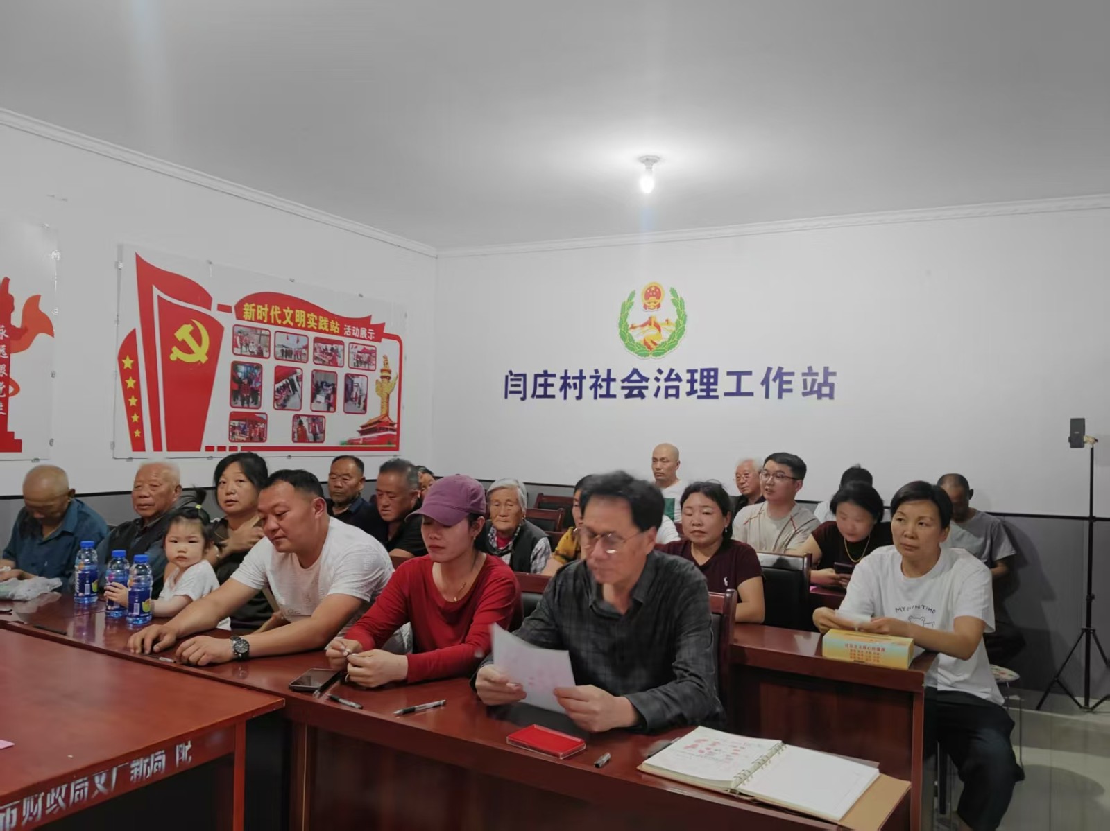 bee6db0e7a4f5c763975f1b2ade3f36