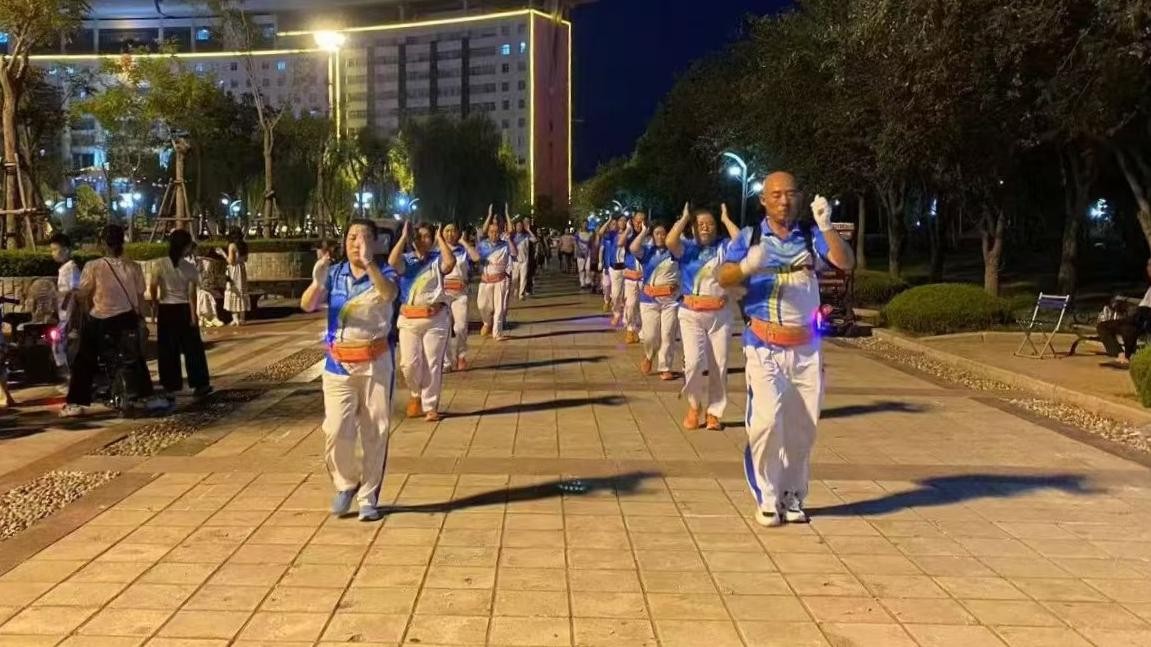 梦金园科学运动健身团2