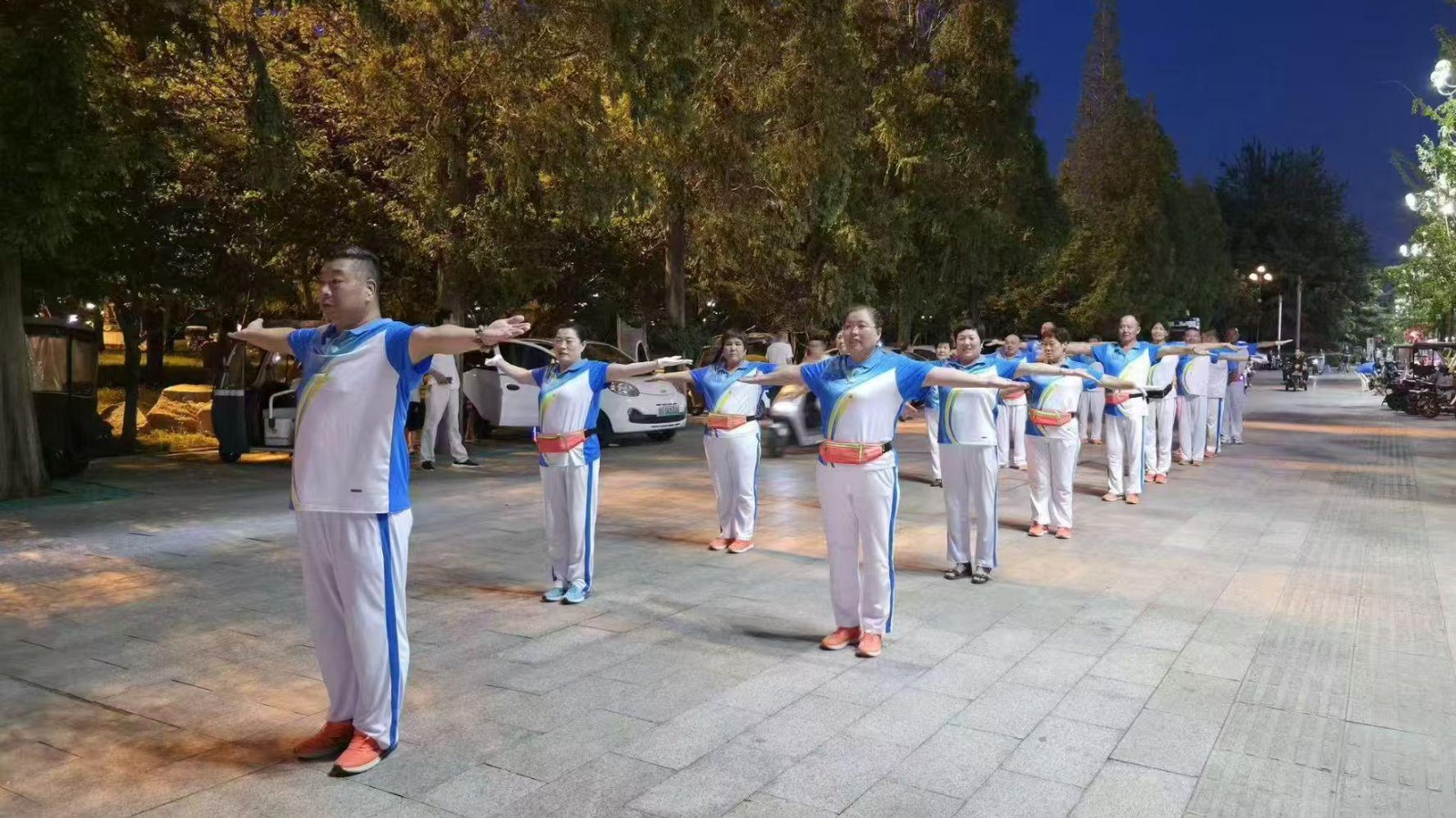 梦金园科学运动健身团2