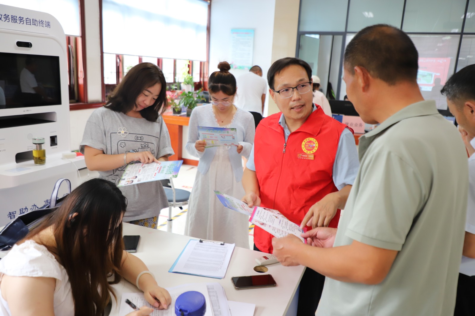 70c566ff9c9a2452653deaeec229432b