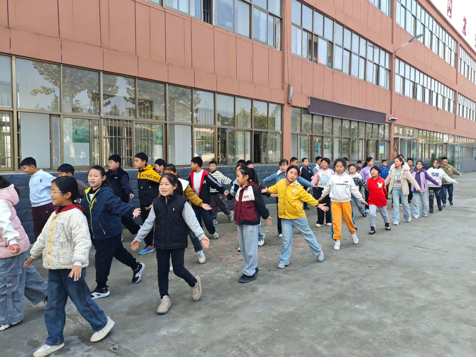 1462edfff368fed22b8203010c9089fa_origin(1)