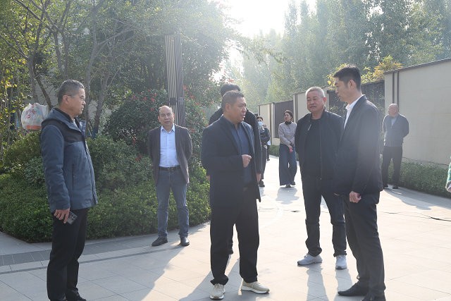 W020251028617908833002