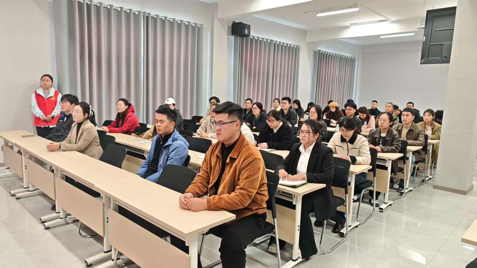 微信图片_20251106103759_2249_119