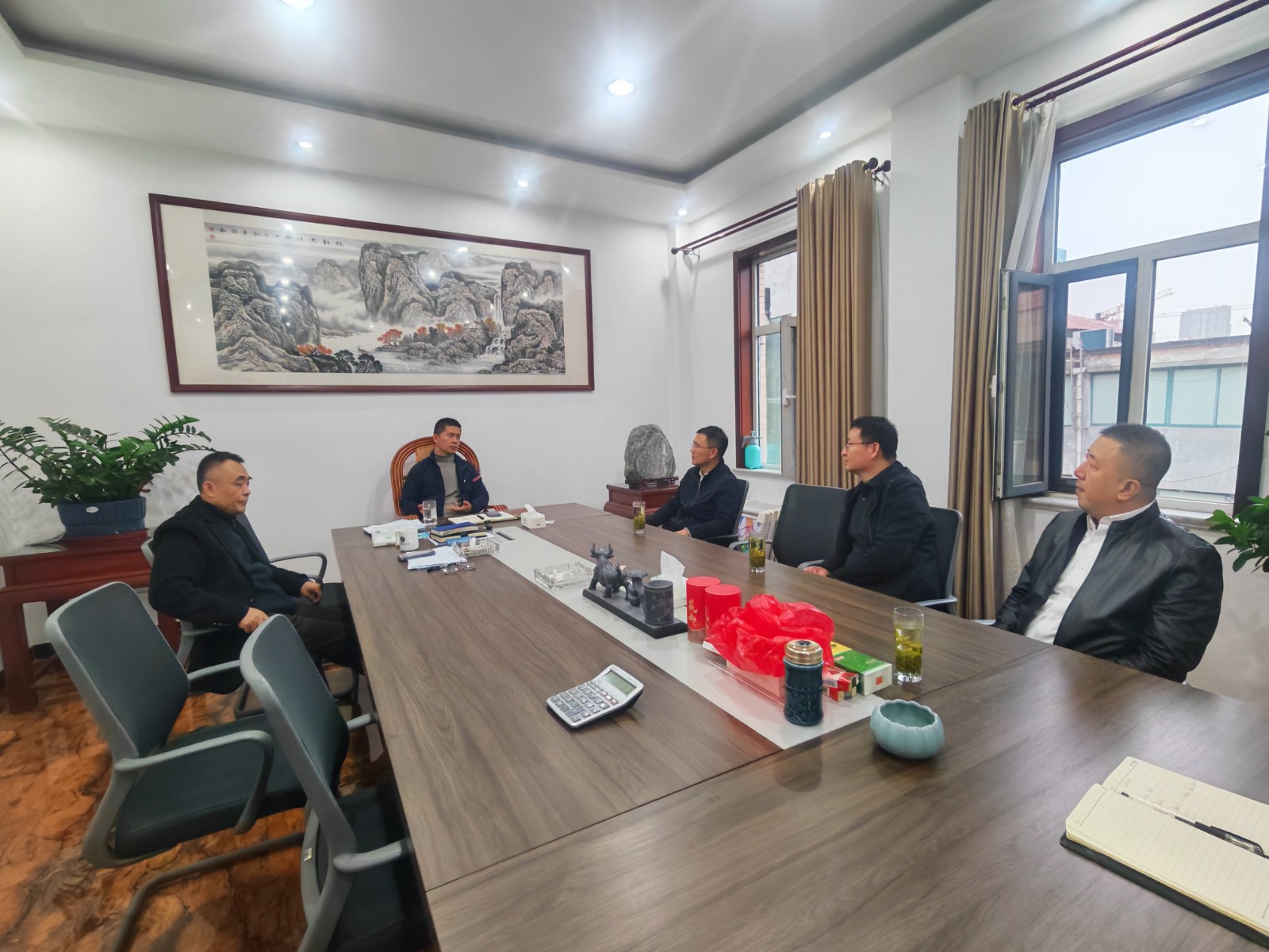 abec1e431f0f5e6f5eecfc3d2e33ef75