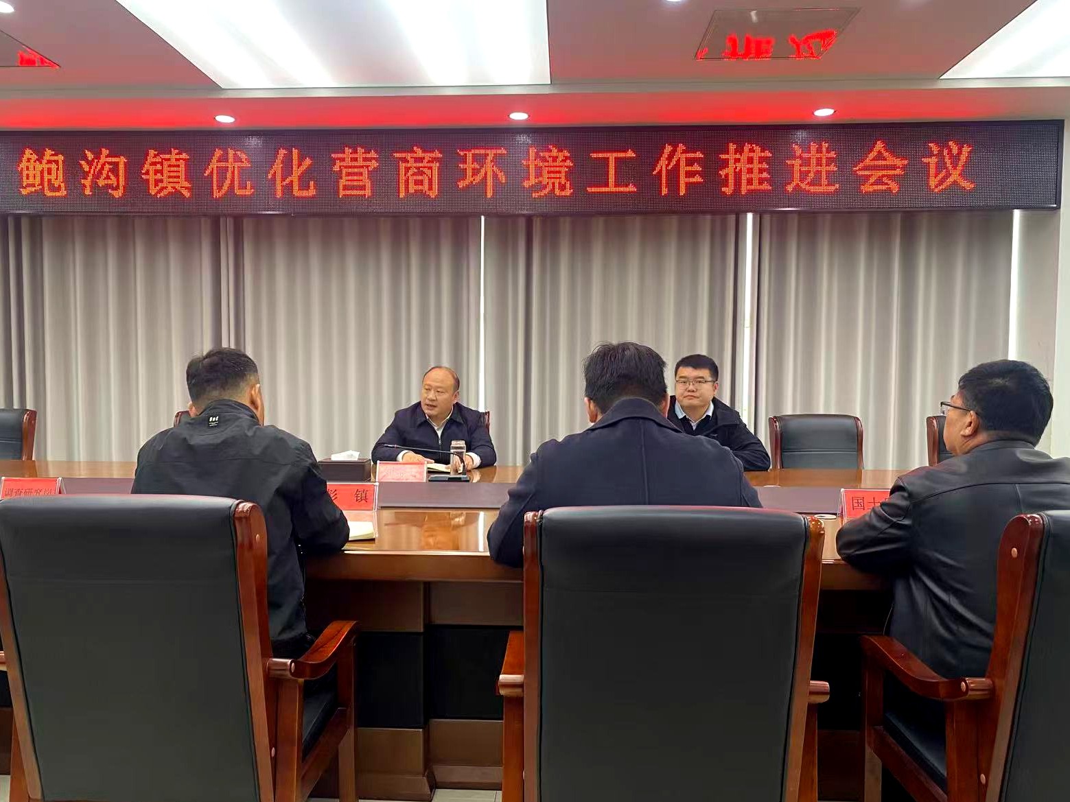 8f991ca9b44b6692cbb5c43b52b32715