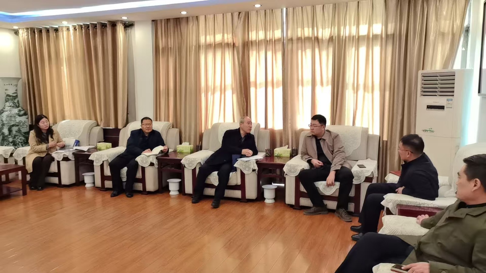 b2bcd76076d38d8aa06d2560ff74eac8