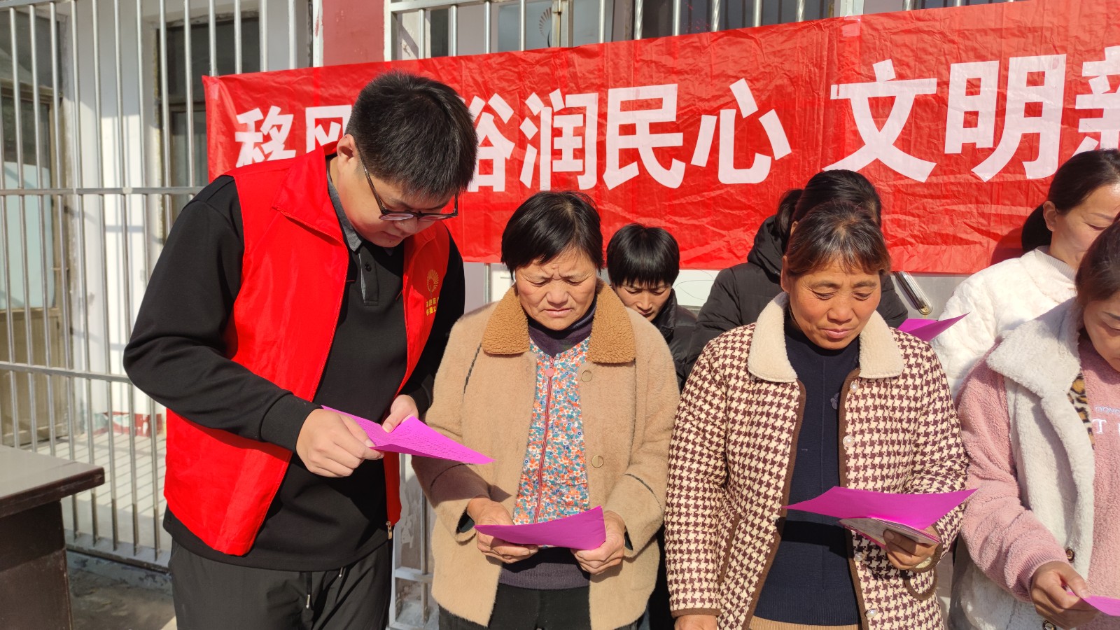 7bf8493967a1f7129ad54f64d7ad6fc