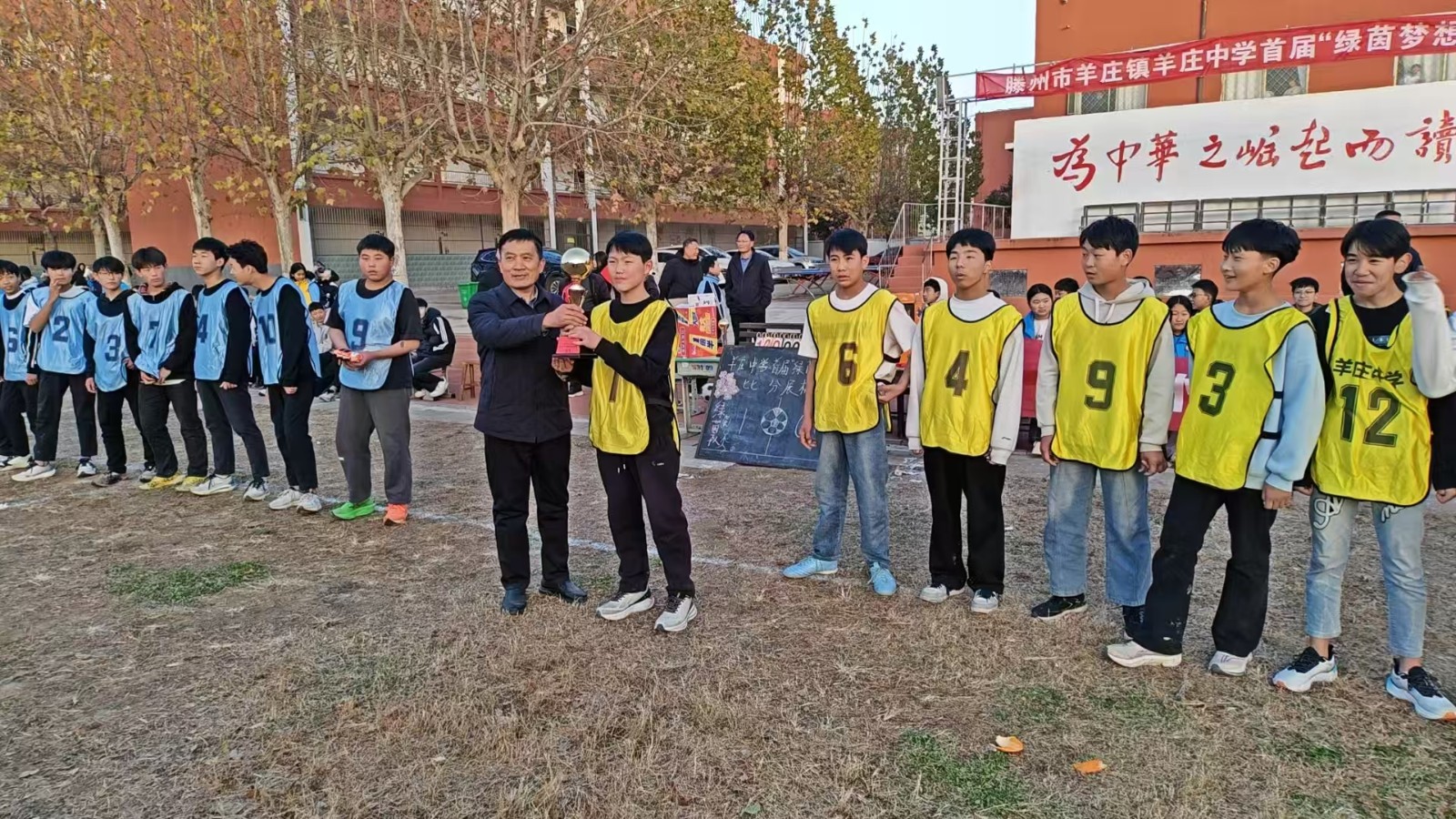 556165c03088492a9a188e39d59a207