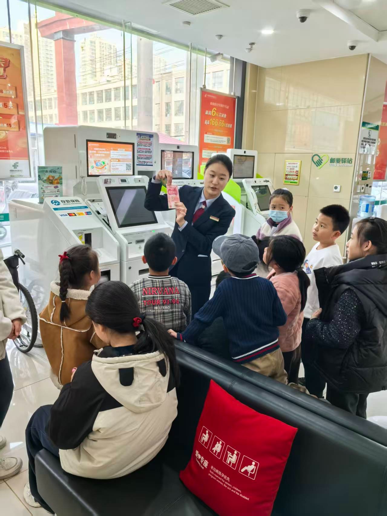 c806e395b2f8e4cfbc60a2f223b8e20b