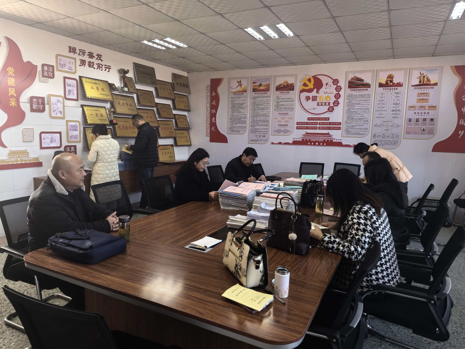 ab8de12b7461fda46c175476165e42ff