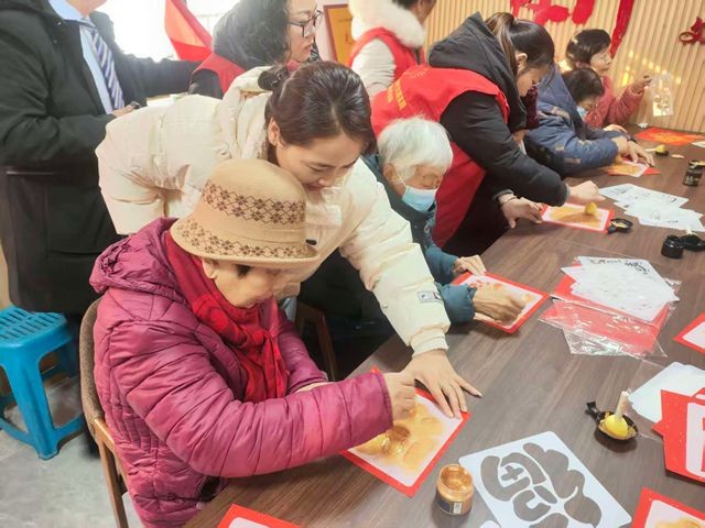 微信图片_2025-12-22_091327_353_副本