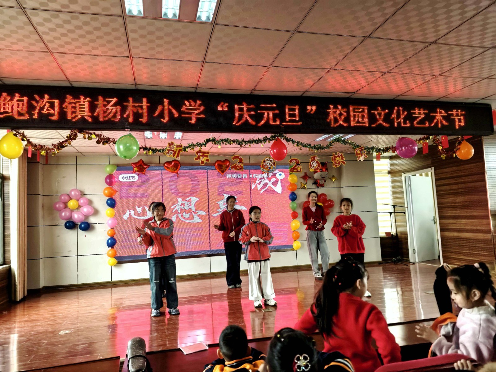 366e8cfcc740eb9c7f556c1997b4562e