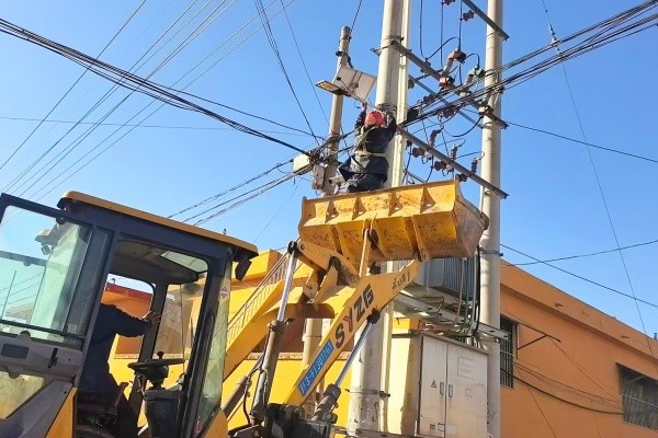 e6c837bb7dd14e87403d6226f56c3a82_1