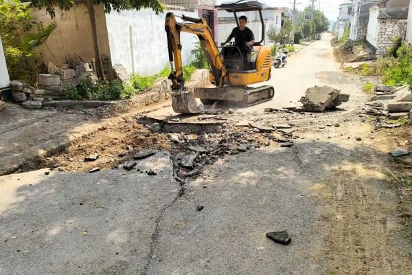 08a960868ce20b1d18a4f4d7e981aed8_1