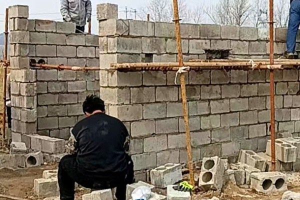 cb58e65a68fa6f7d974236ee3081a26_1