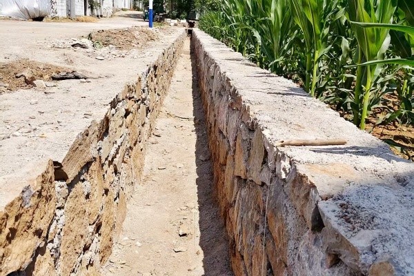 中顶山修村西排水沟