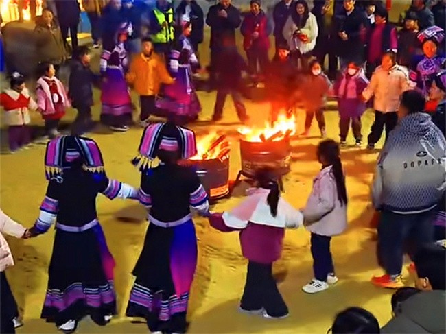 55518a8f72fb50053cfdf7eec2a508f5_副本