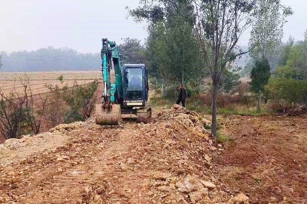 e83757355abae3f2e26401f000c6bcb6_1