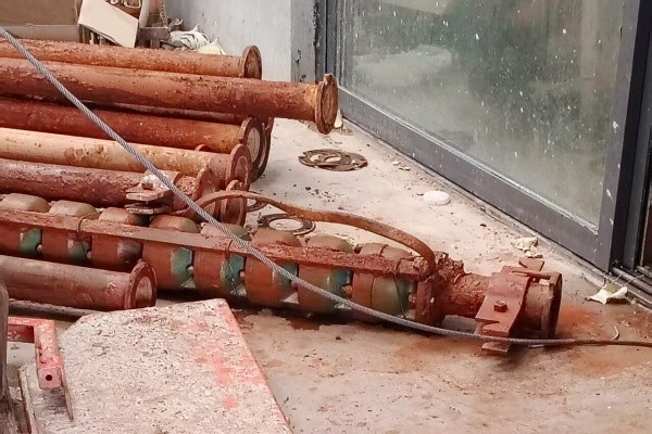 a02eb2884a6655a43eb20fe0ac2acba1_1