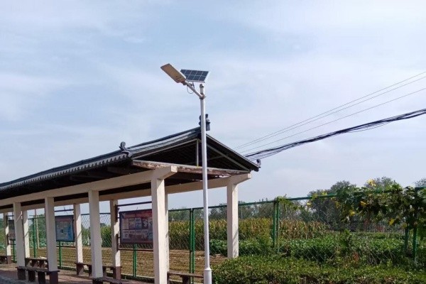 0c131472b3d1f1d895a0a588cac1cb78_1