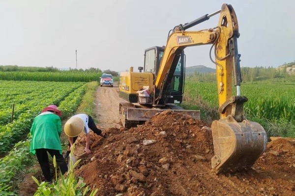 8b9ff055061646db299e51efa27ca443_1