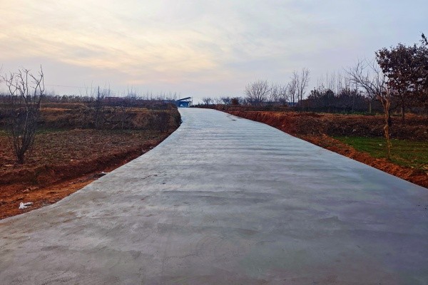 885cf6f1e5272e8e1efba66e0e168bd1_1