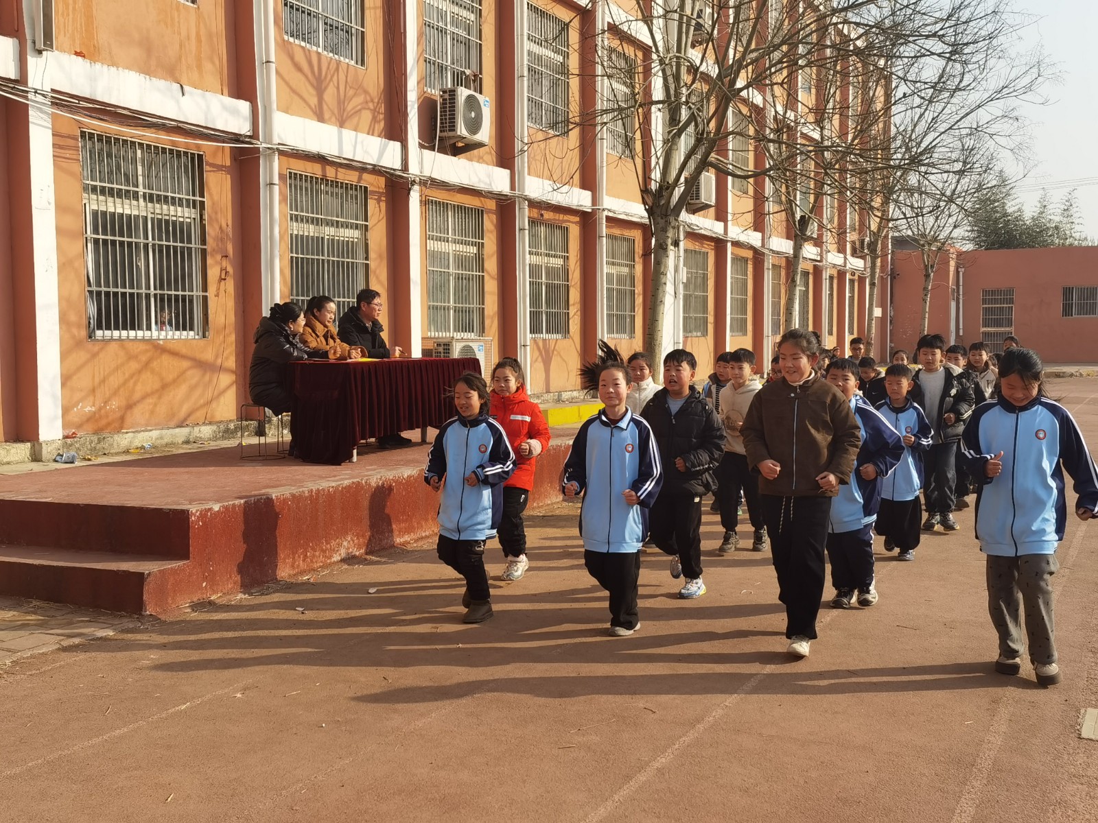 4601ebf19eed52fd3eb0dce92c3f50eb_origin(1)