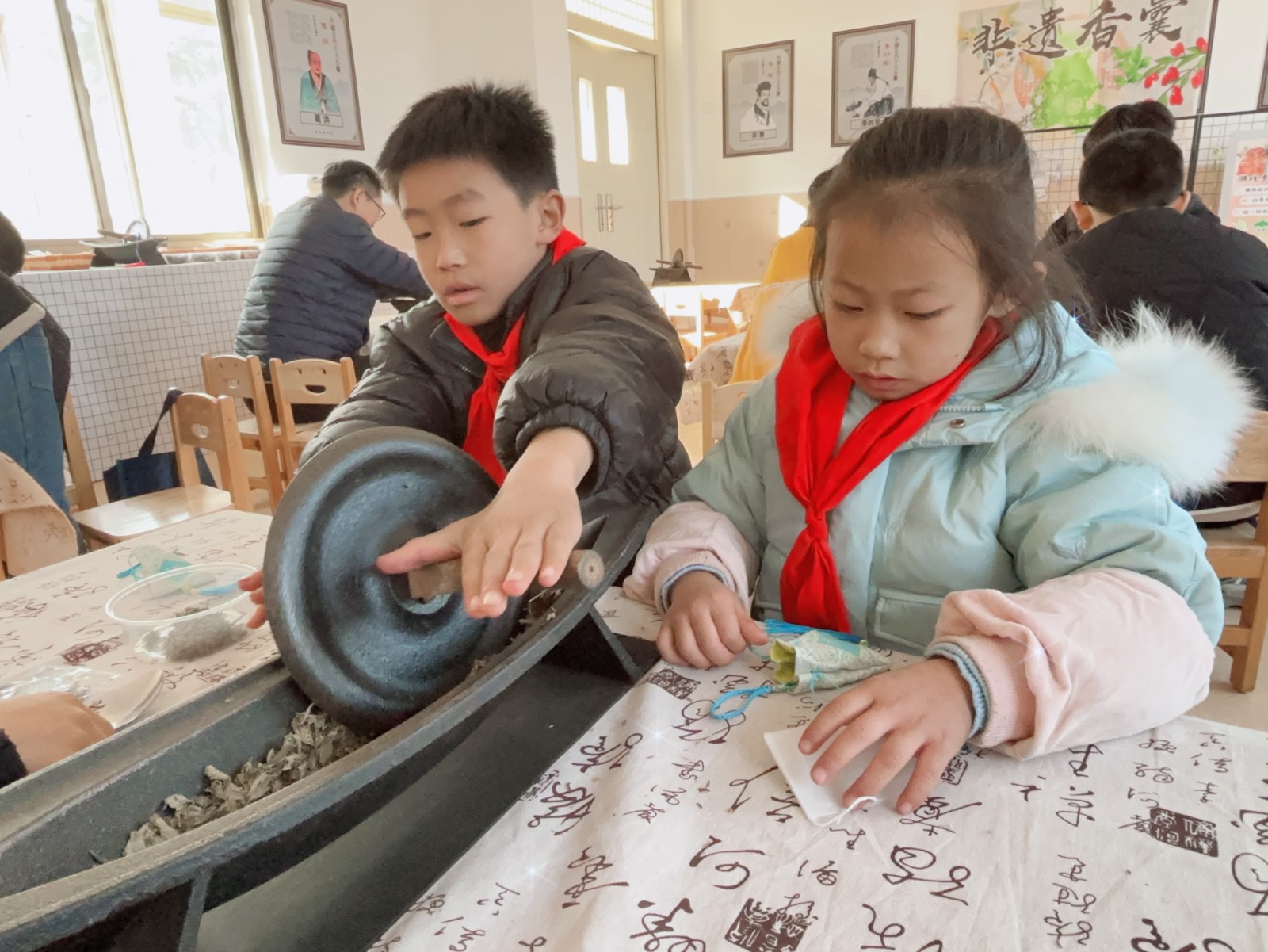 0e236d2082515aecdd90ea0153ab8e8b