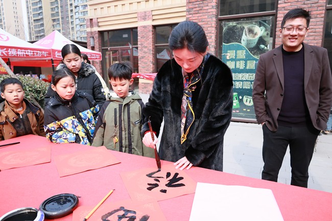 50daf80c3bb9ac907460ce67f48104f8_副本