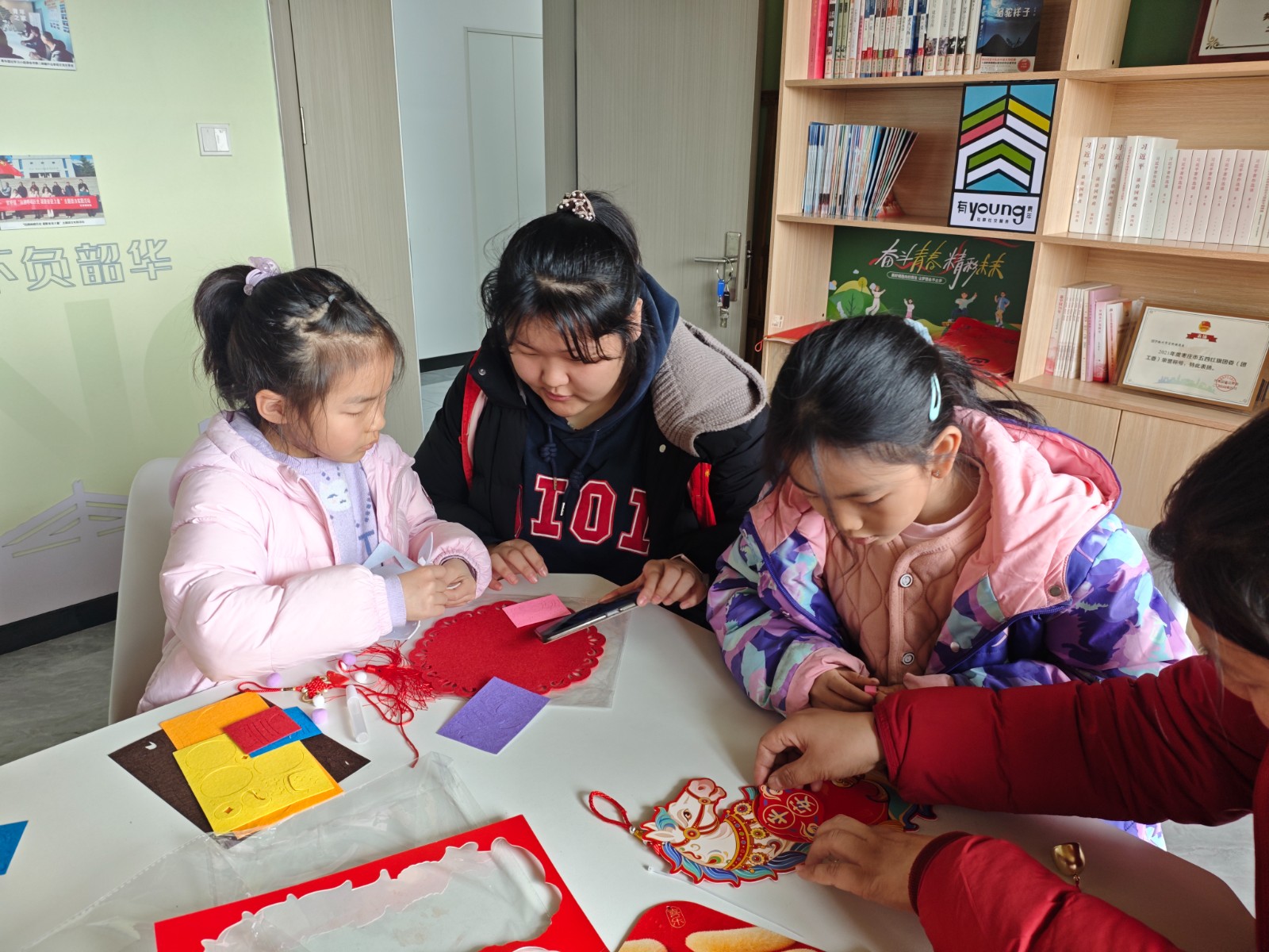 d6ec27ce9fdf2d561fd05576047d68de