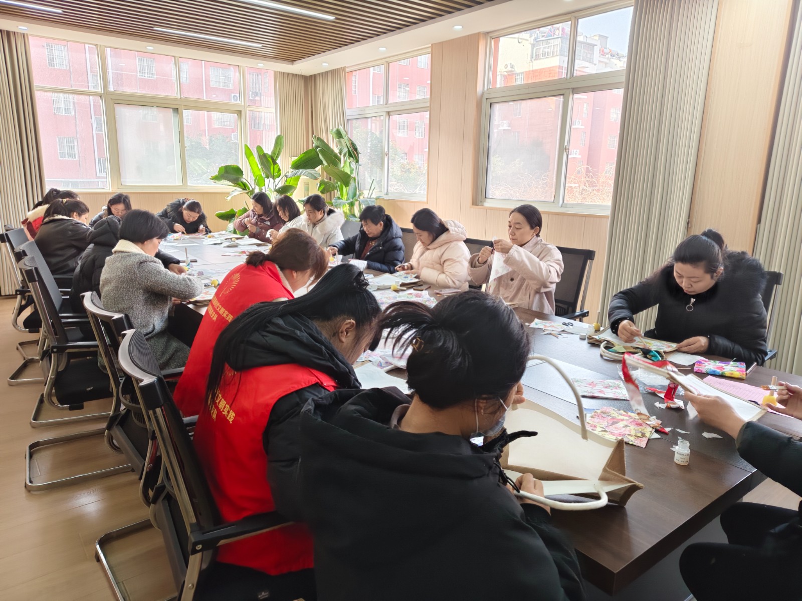 9ee7425839ac2d6c92b877d3ed21d5cf