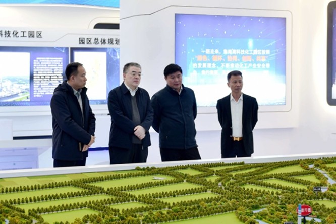 3be547bba096ae00116d8f4f80e80e58